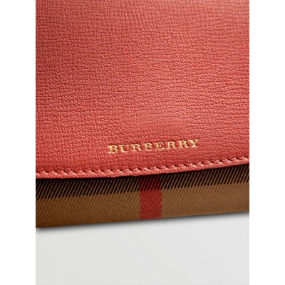 wallet on chain burberry