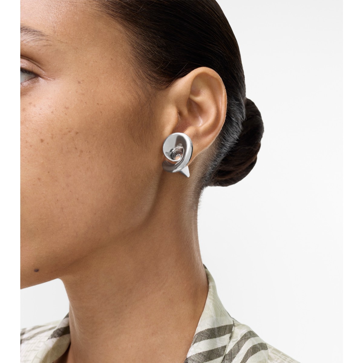  Tulip Earrings