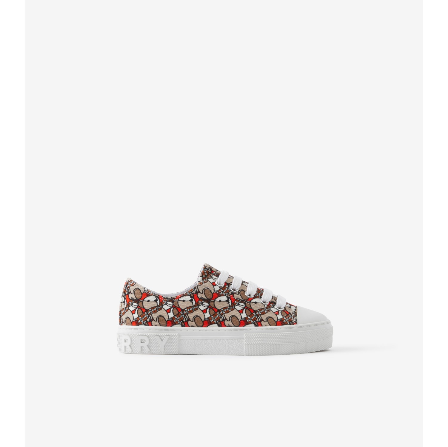 Burberry store heart sneakers