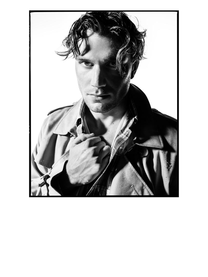 Shot of Tennis Player Jack Draper wearing Burberry Kensington Trench Coat.