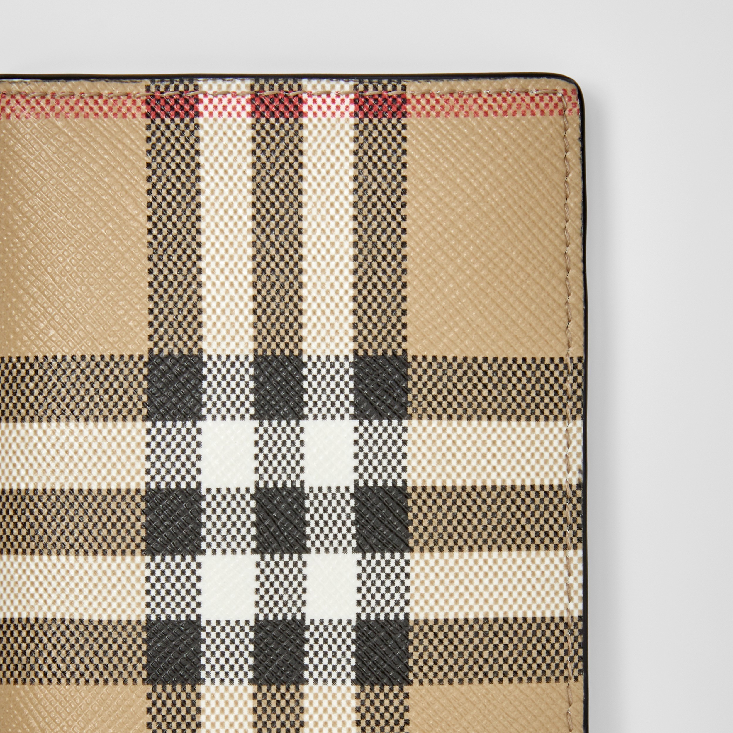 Vintage Check and Leather Folding Card Case in Archive Beige - Men | Burberry® Official - 3