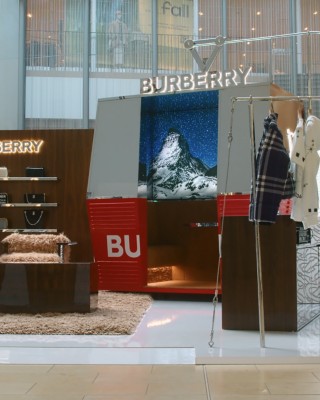 Burberry 2024 store zürich