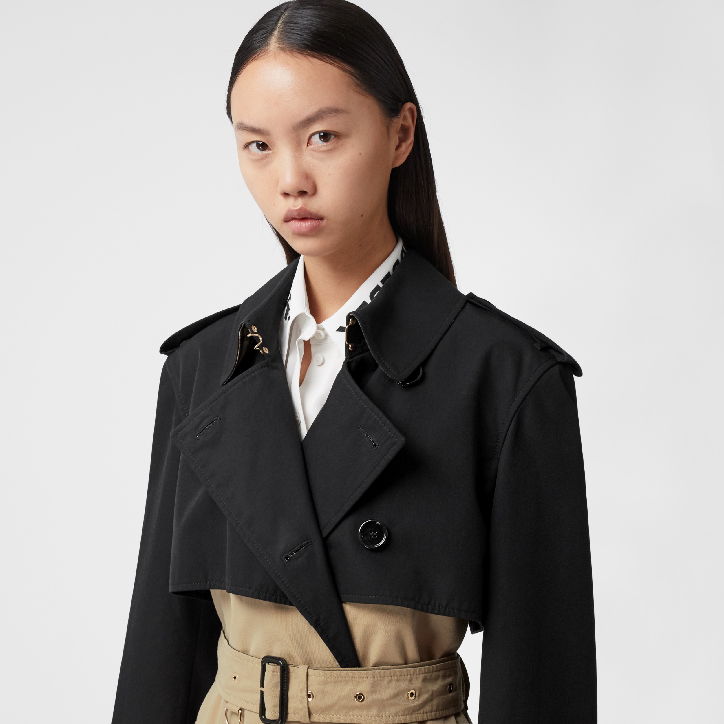 Two-tone Reconstructed Trench Coat in Black - Women | Burberry United ...