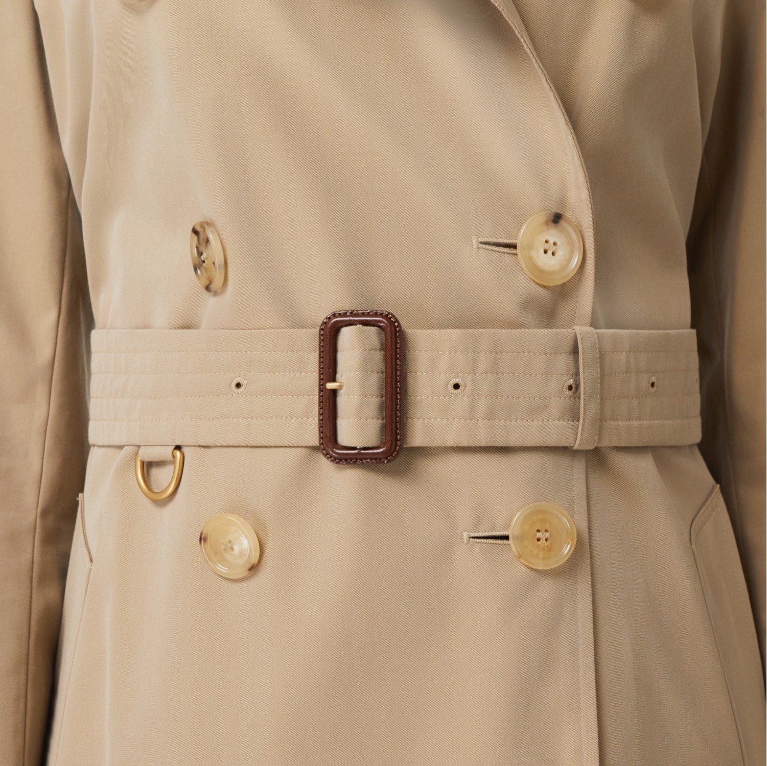 The Mid-length Kensington Heritage Trench Coat in Honey - Women, Cotton  Gabardine
