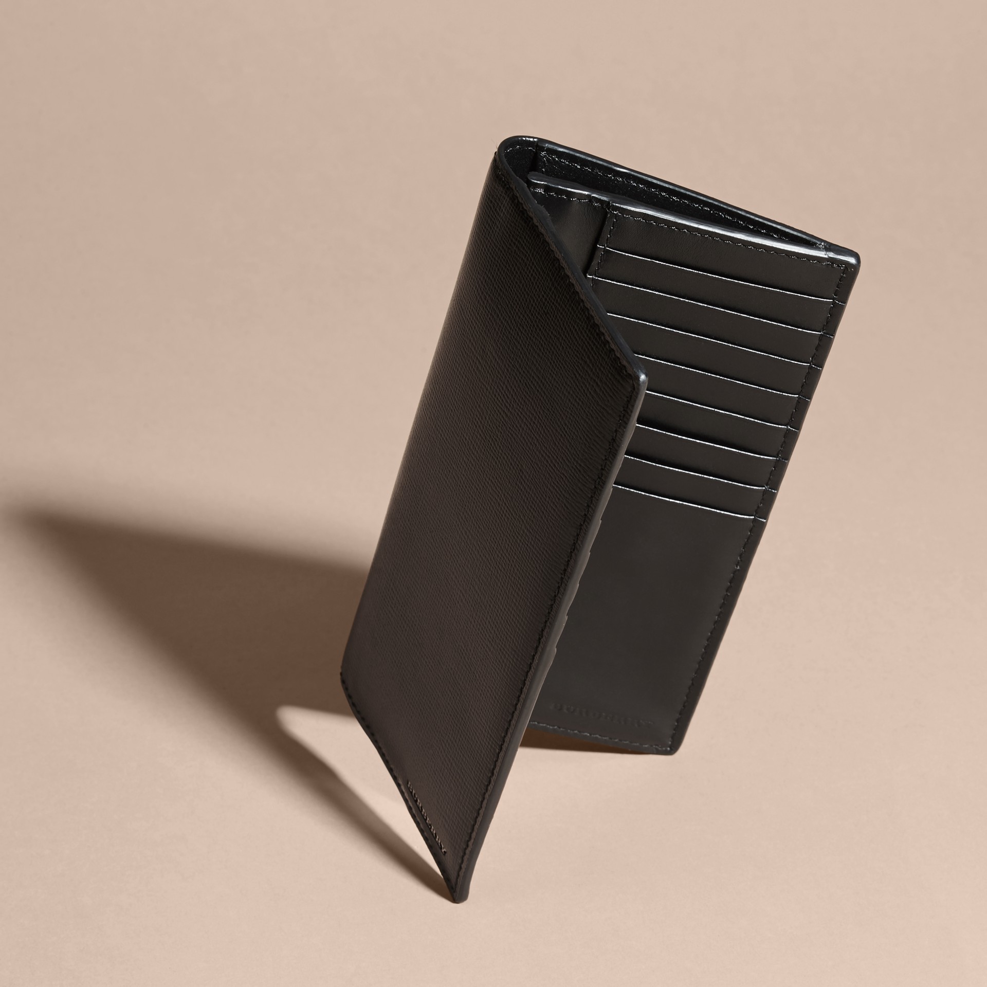 London Leather Continental Wallet in Black Burberry United States