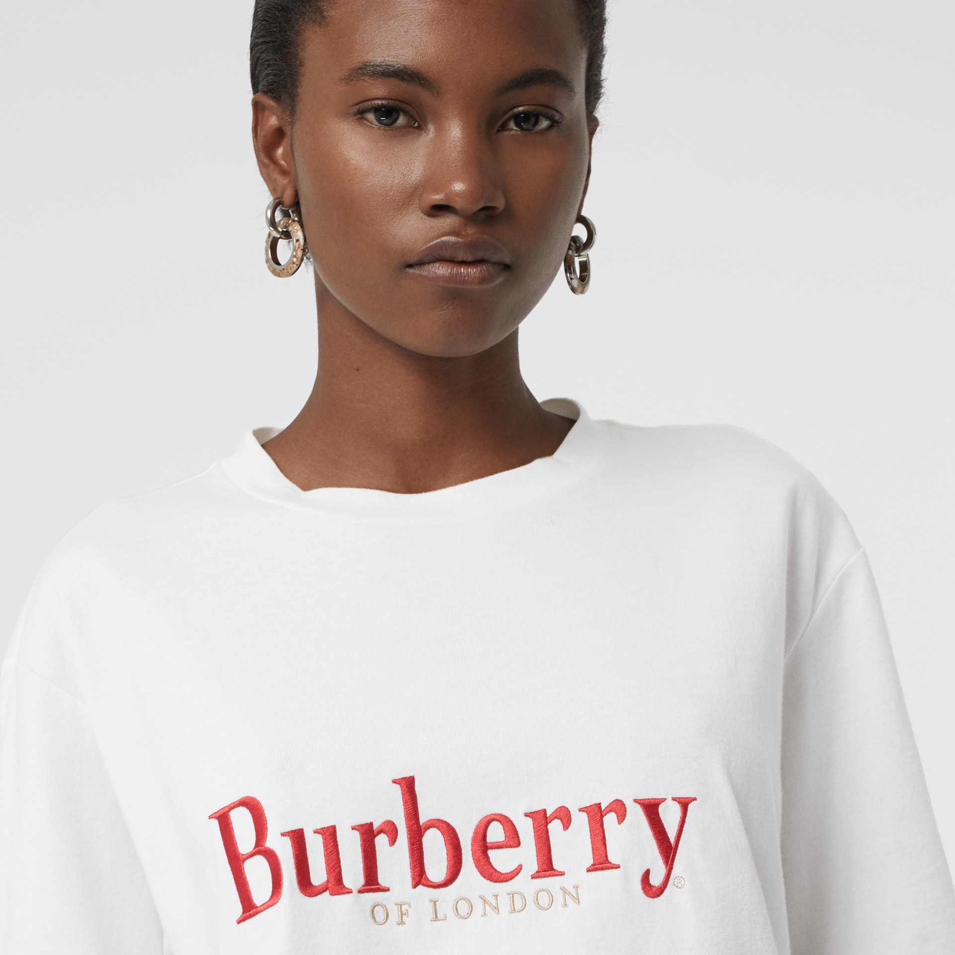 Embroidered Archive Logo Cotton T Shirt In White Red Women Burberry