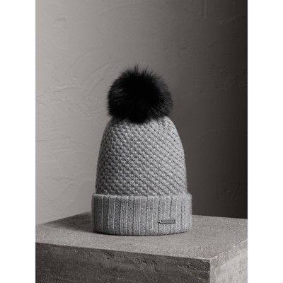 burberry fur pom pom beanie