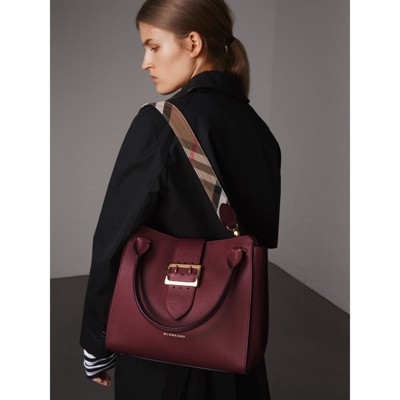 burberry medium tote