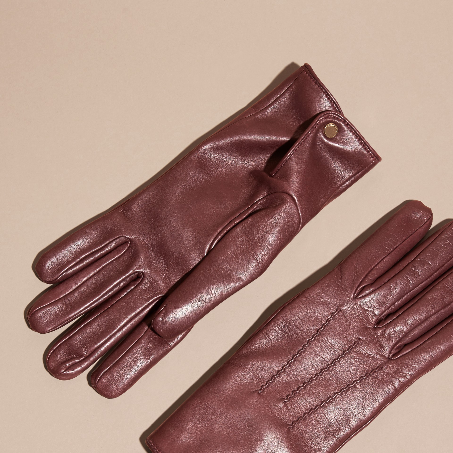 Cashmere Lined Lambskin Gloves in Dark Claret Men Burberry