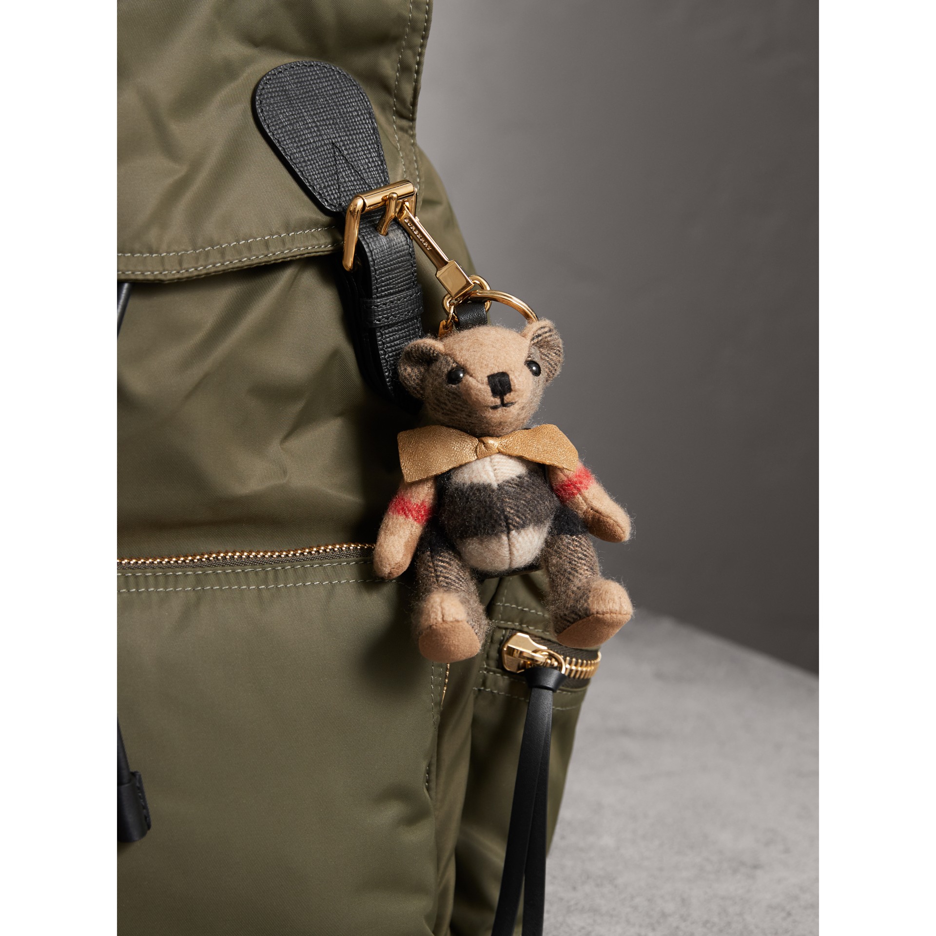 rucksack 军旅背包造型 thomas 泰迪熊吊饰