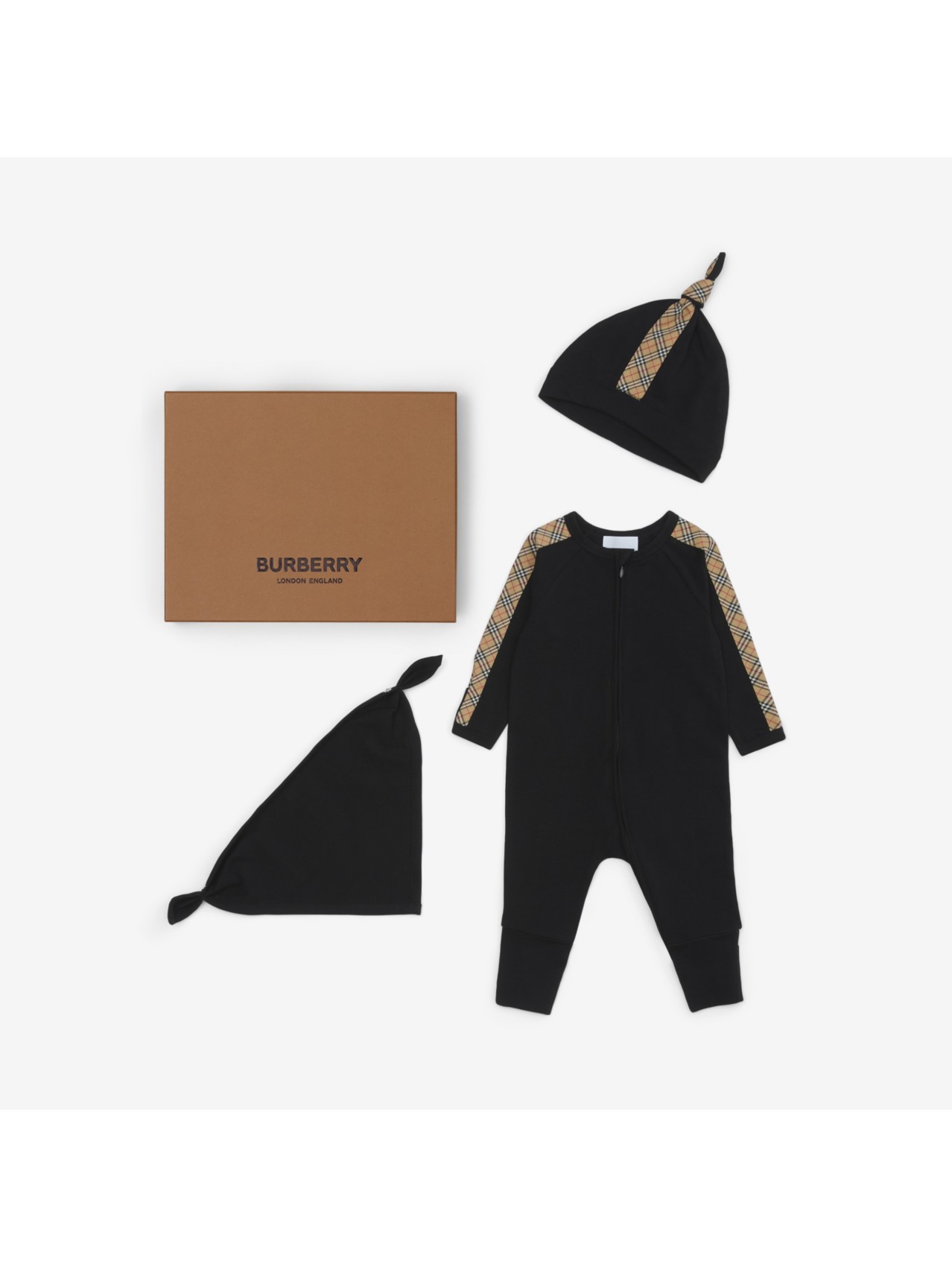 Designer Baby Gift Sets & Baby Grows | Burberry® Official