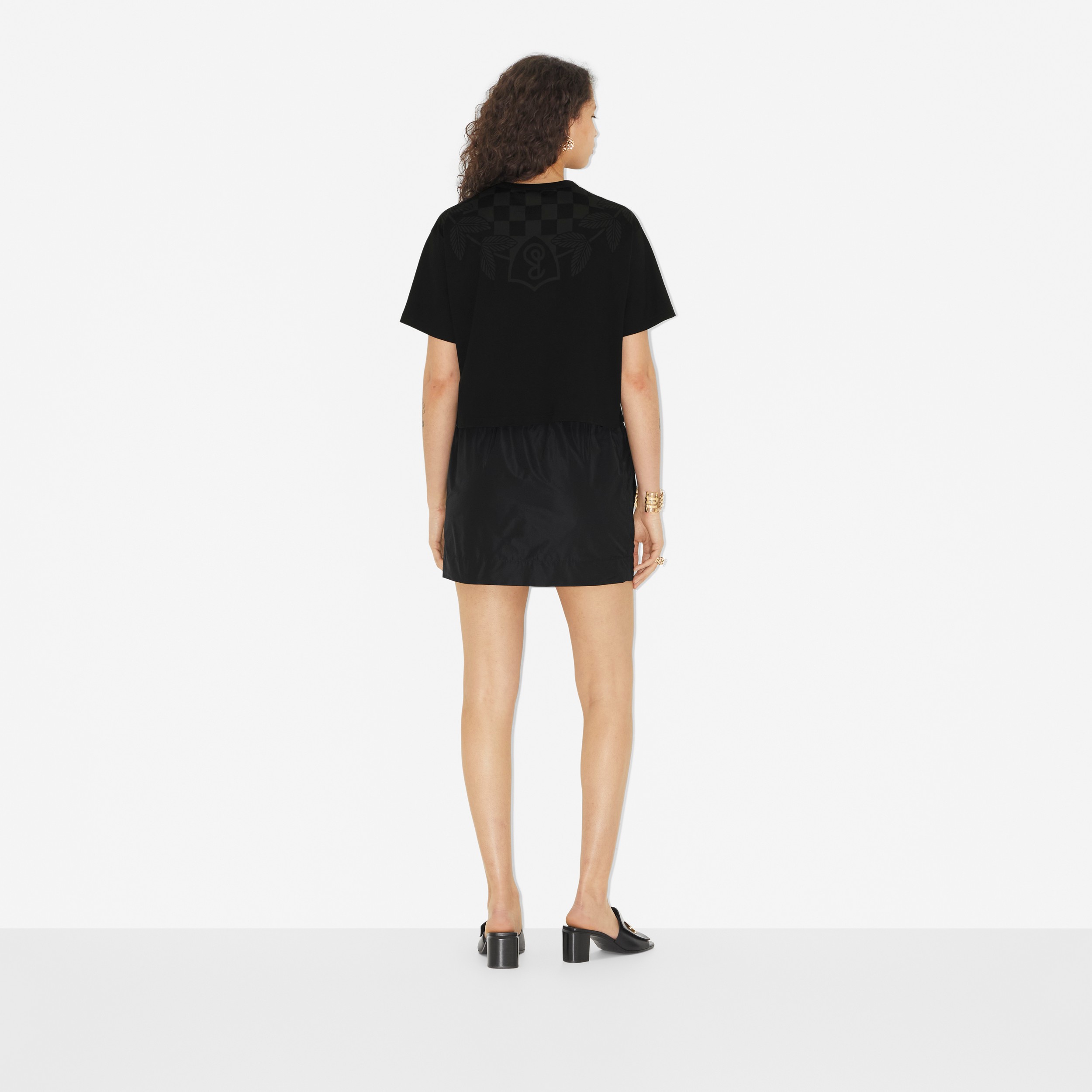 Chequered Crest Cotton Cropped T-shirt in Black - Women | Burberry® Official - 4