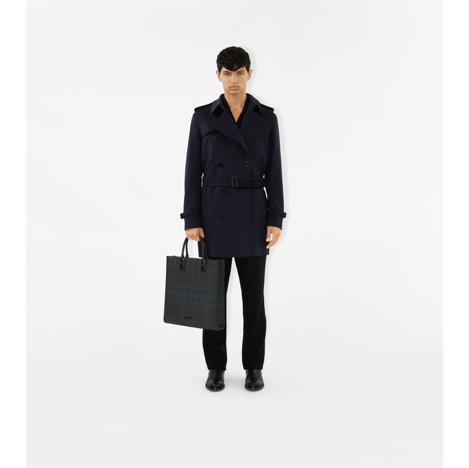 Short Wool Cashmere Wimbledon Trench Coat in Midnight navy - Men