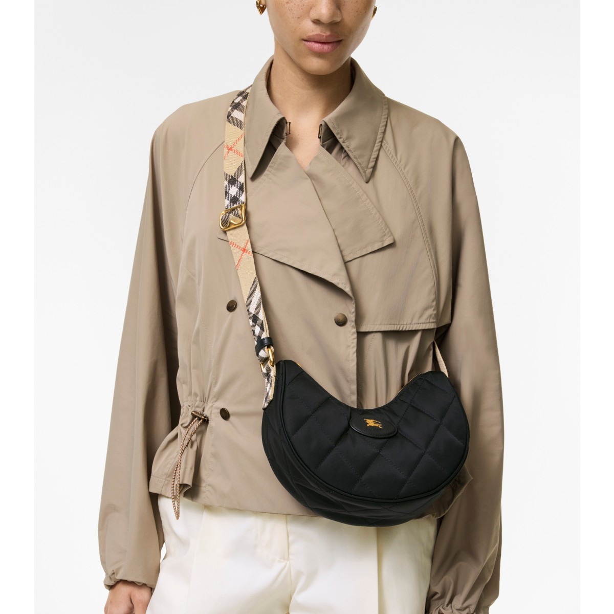  Check Horseshoe Crossbody Bag​