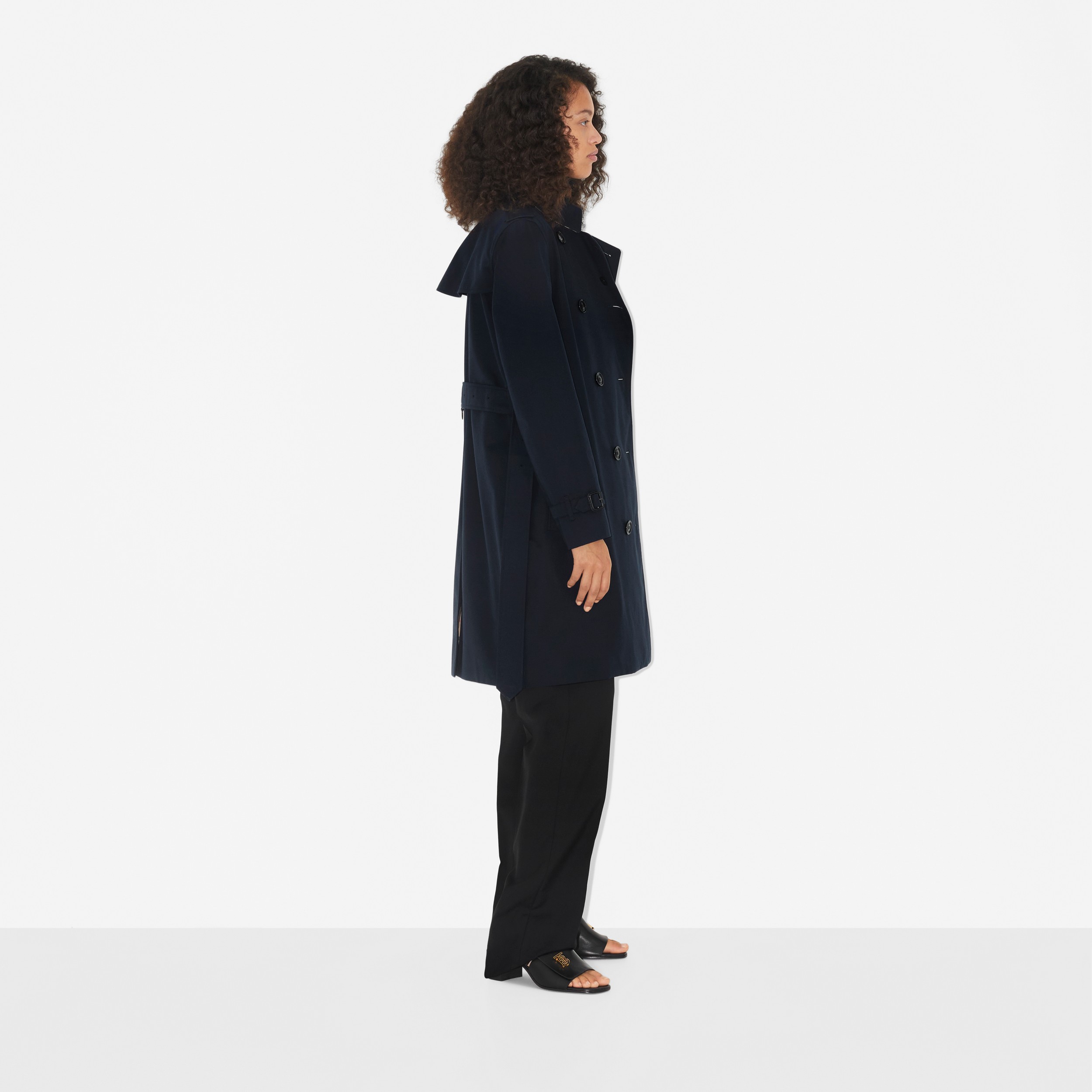Trench coat Heritage Kensington de longitud media (Azul Penumbra) - Mujer | Burberry® oficial - 3