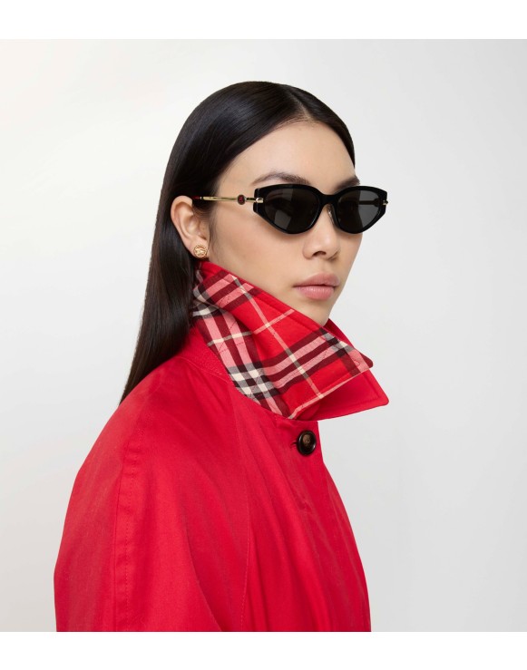 ウィメンズ デザイナーサングラス | Burberry® 公式サイト