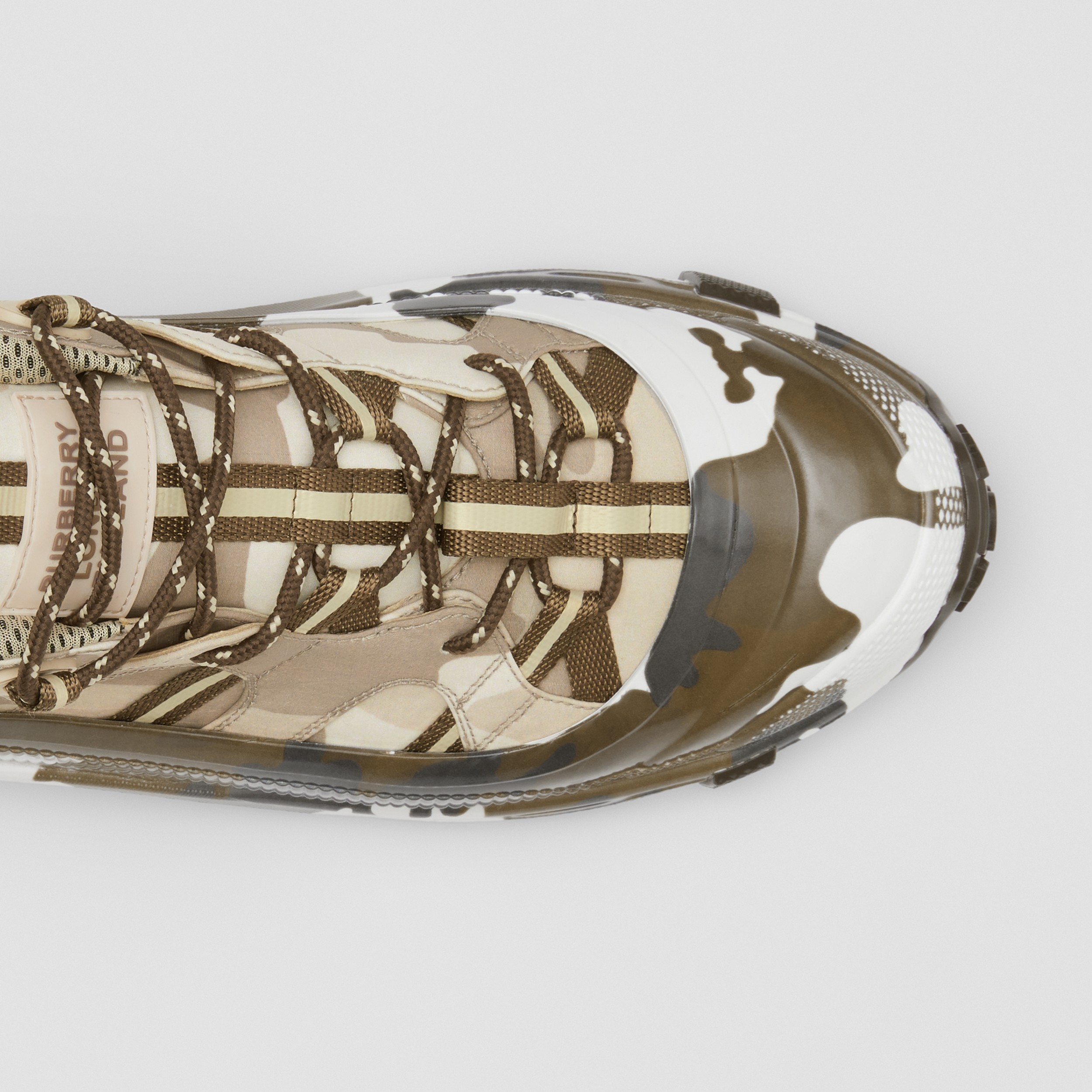Sneakers Arthur en nylon à imprimé camouflage (Brun) - Homme | Site officiel Burberry® - 2