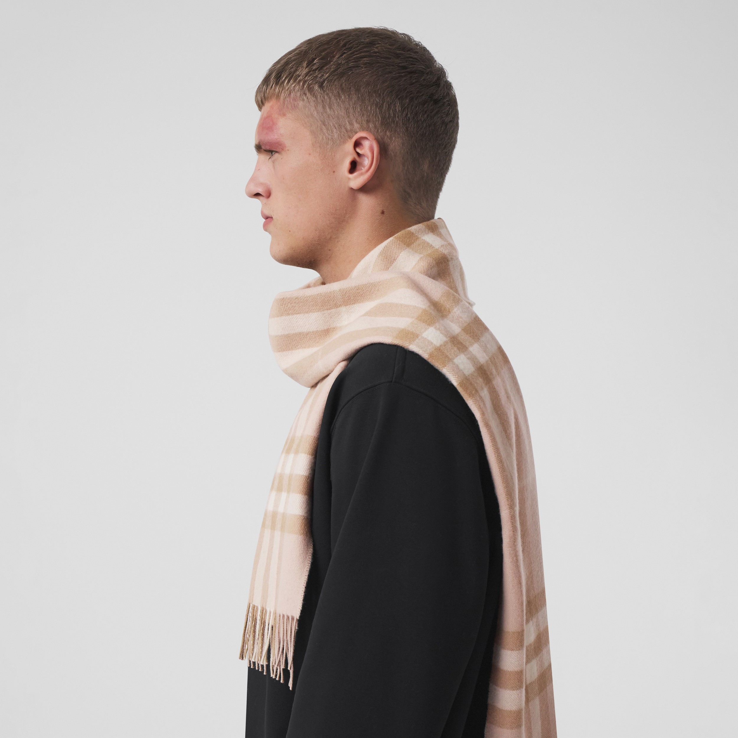 The Burberry Check Cashmere Scarf in Blush | Burberry® Official - 4