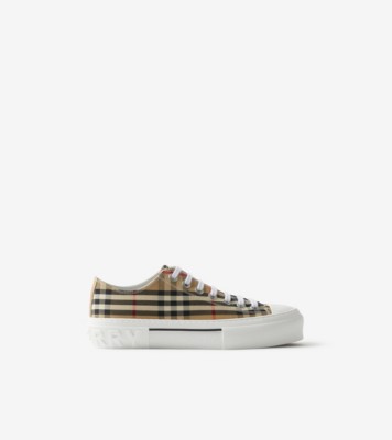 Burberry vintage hot sale check shoes