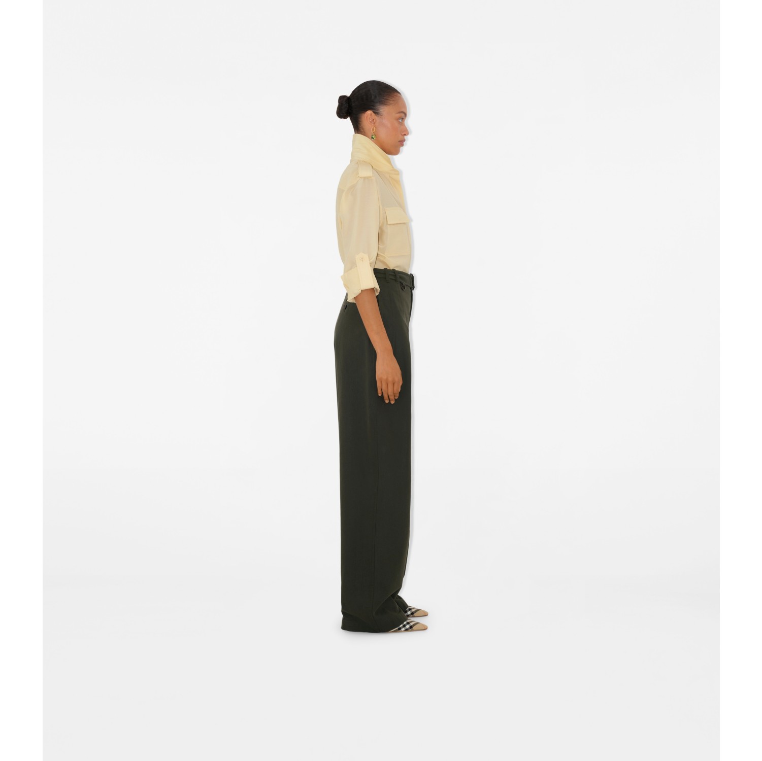 Pantalon ceinturé en gabardine