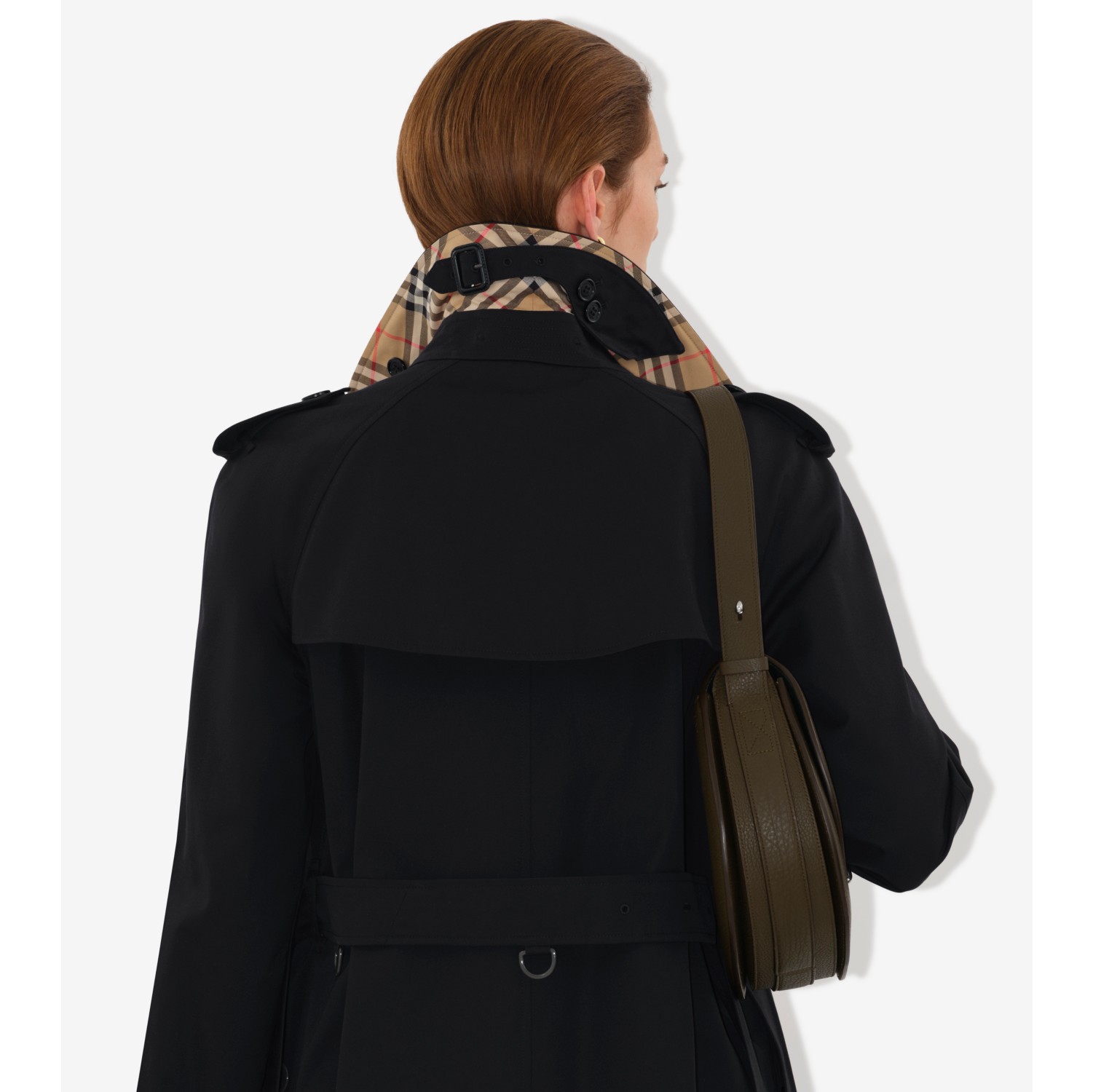 Long Waterloo Heritage Trench Coat in Black - Women, Cotton Gabardine | Burberry® Official