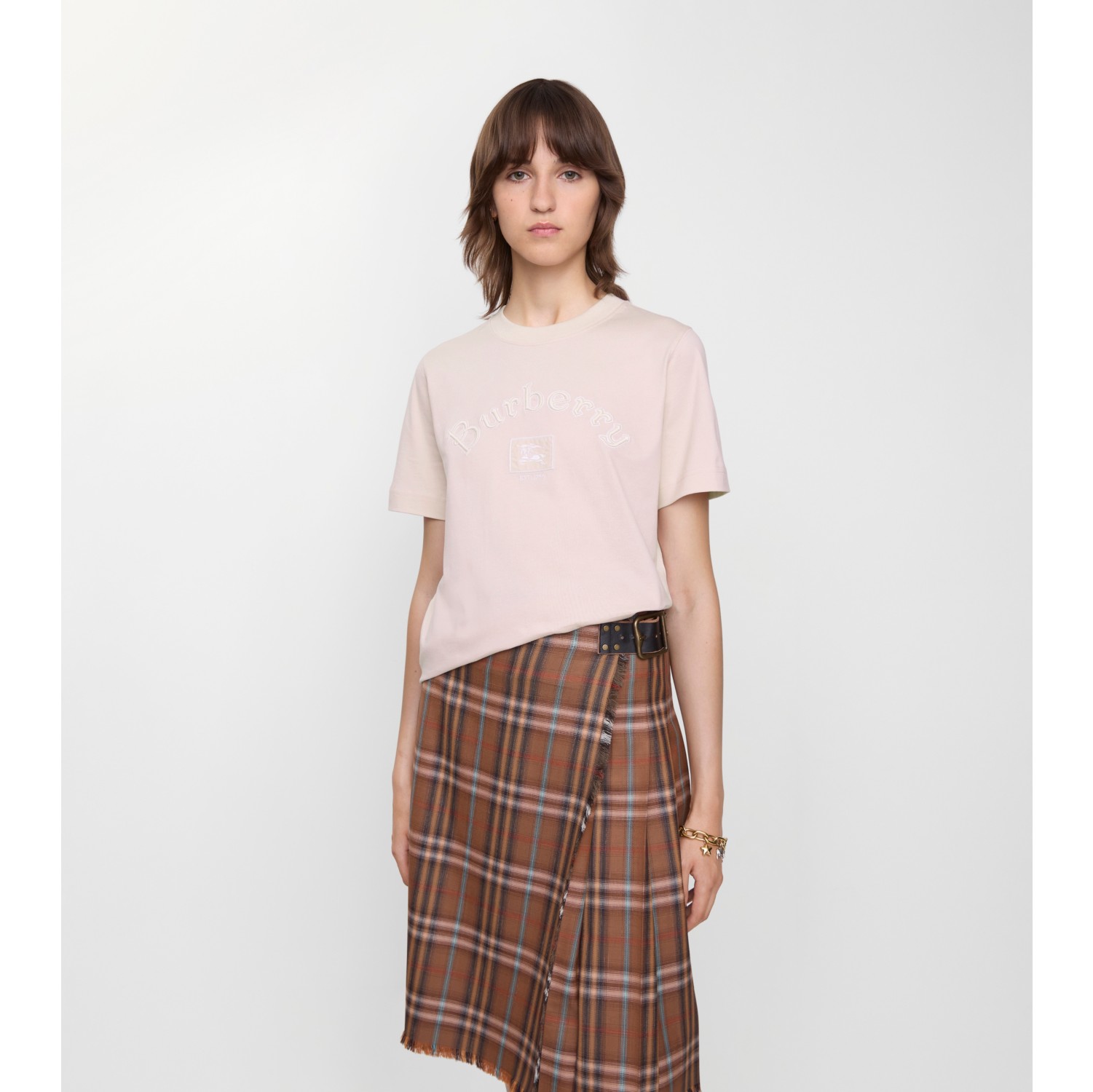 Gothic Logo Cotton T-shirt in Bouquet - Women | Burberry® Official