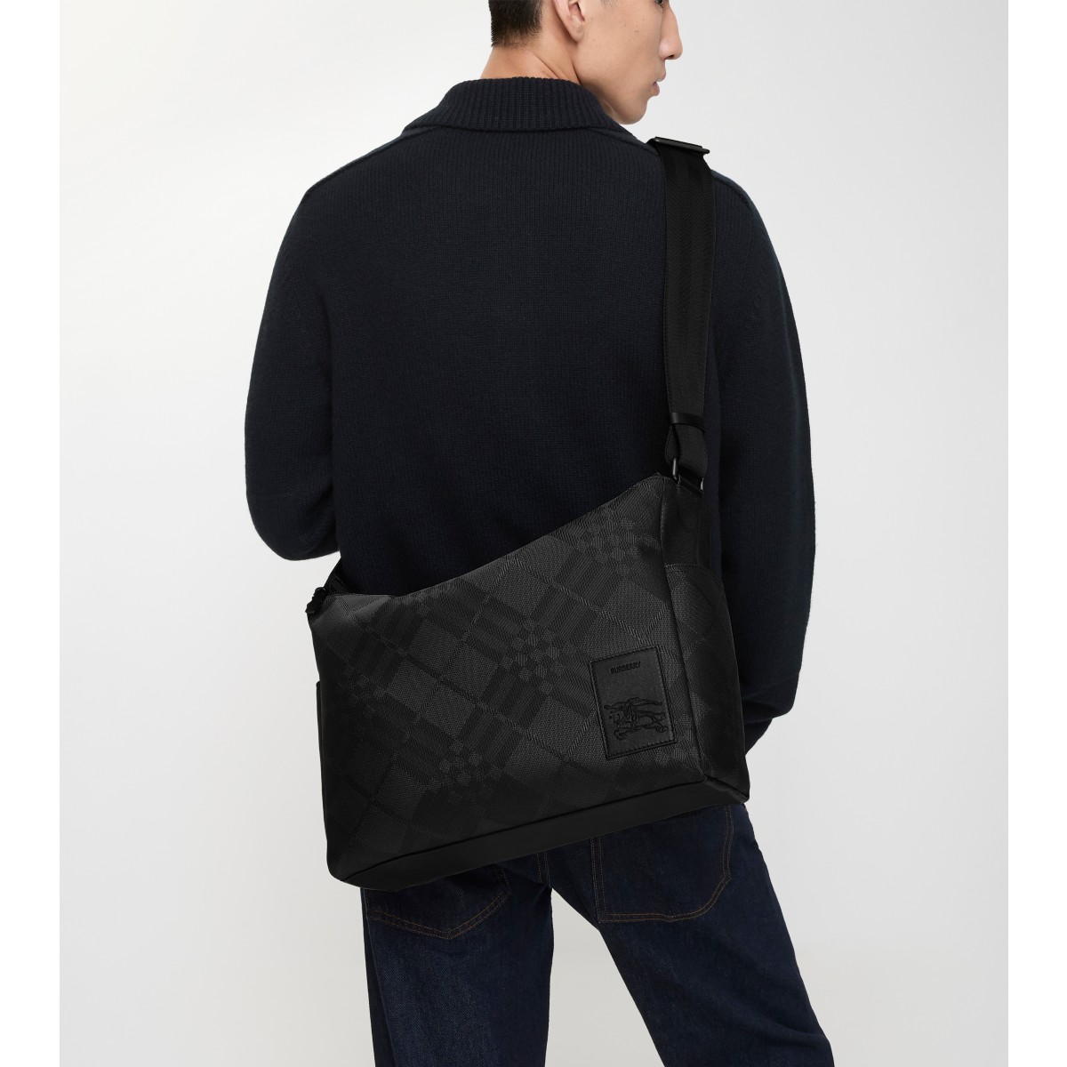  Check Chester Messenger Bag