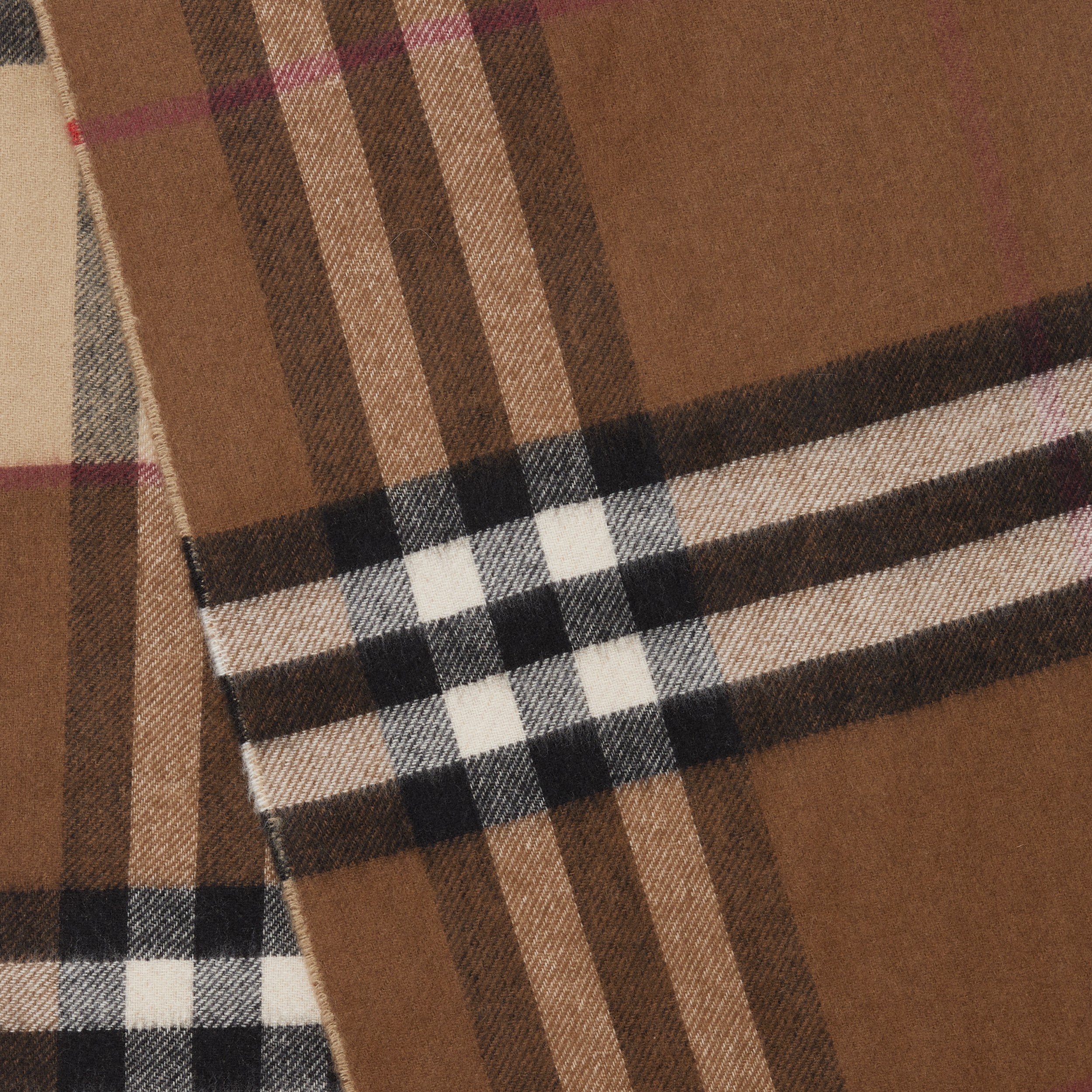 Cachecol de cashmere com xadrez contrastante (Bege Clássico/marrom Bétula) | Burberry® oficial - 2