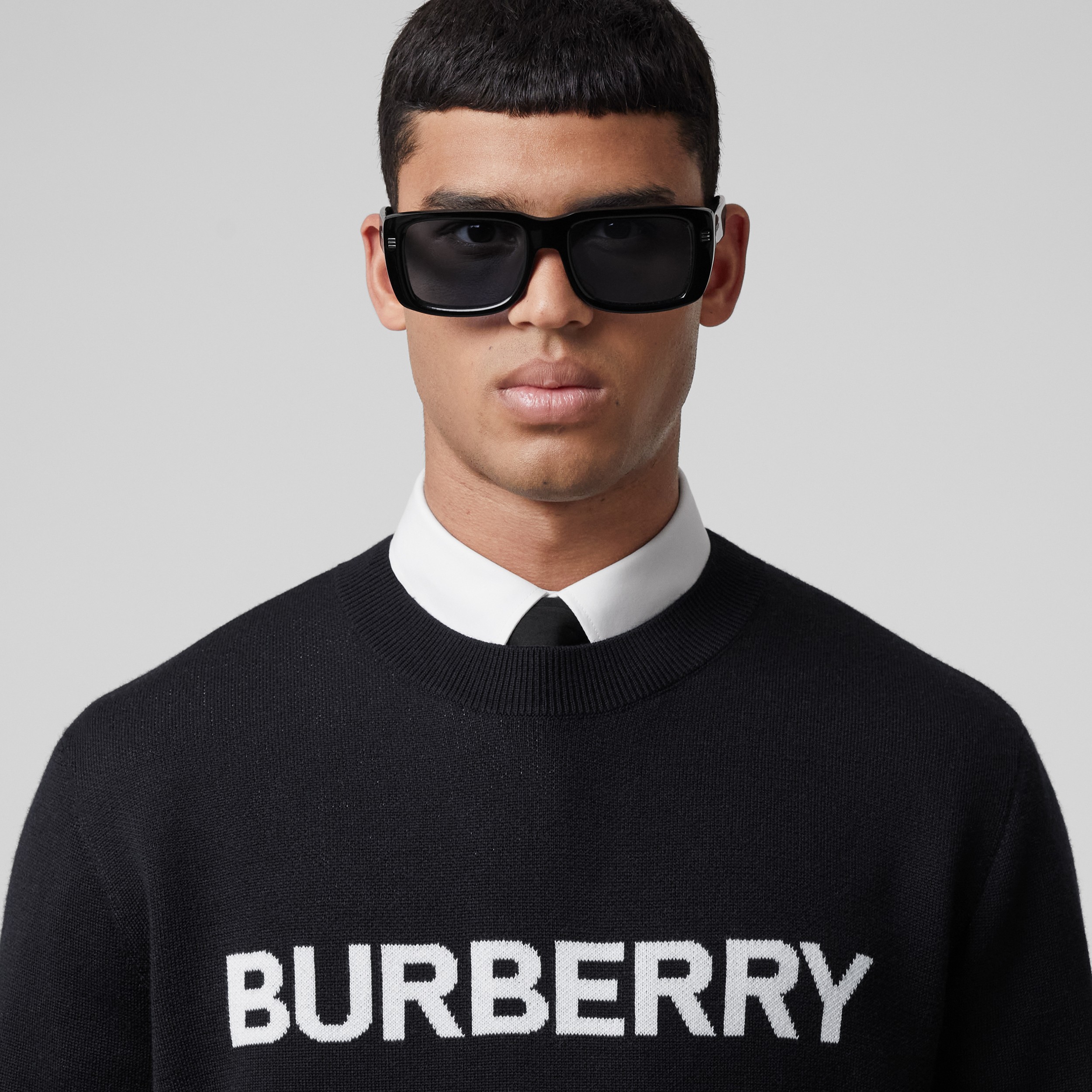 Logo Intarsia Wool Cotton Sweater in Coal Blue - Men | Burberry® Official - 2