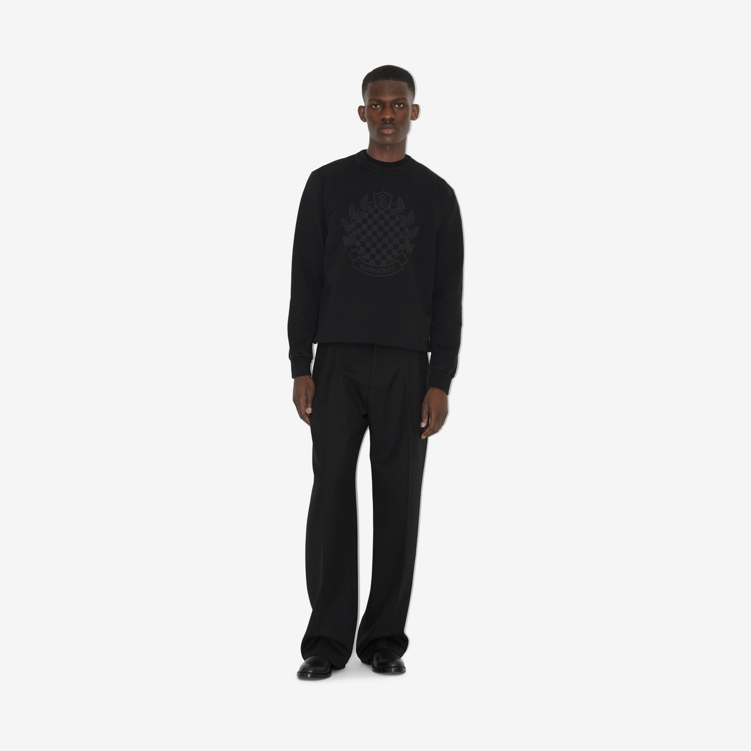 Sweat-shirt en coton avec écusson à damier (Noir) - Homme | Site officiel Burberry®