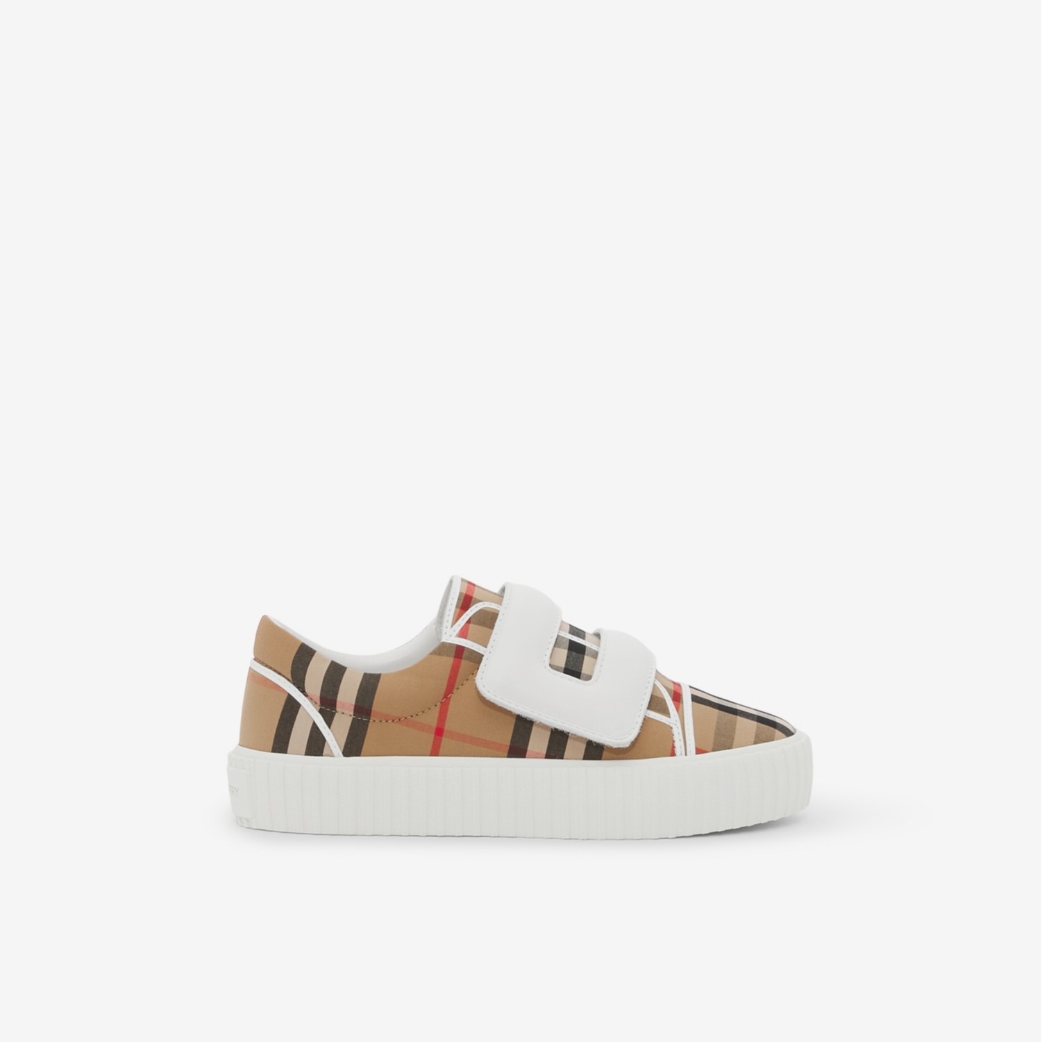 Discount on sale burberry shoes