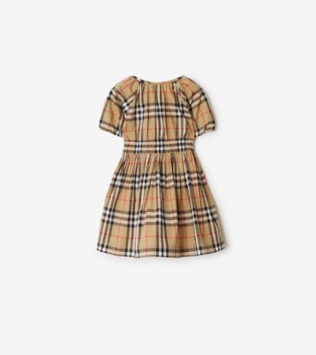 A90B0A68-6085-4D8E-A618-