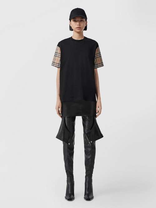 Burberry Vintage Check Sleeve Cotton Oversized T-shirt In Black
