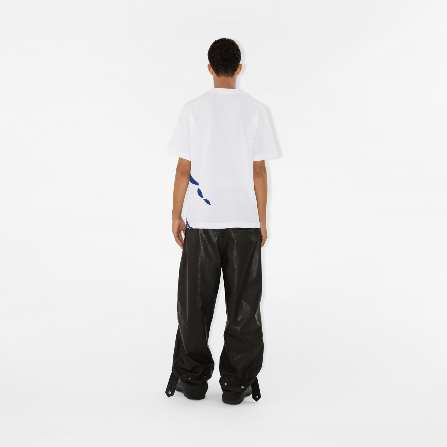 Camiseta em algodão com estampa EKD (Knight) - Homens | Burberry® oficial
