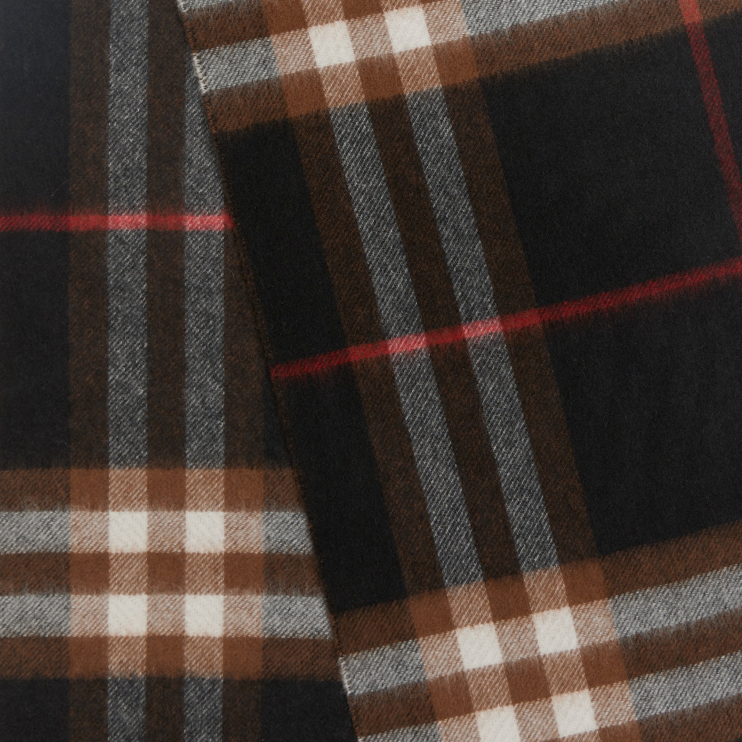 Bufanda en cachemir con motivos de cuadros contrastantes (Marrón Abedul Oscuro/negro) | Burberry® oficial - 2