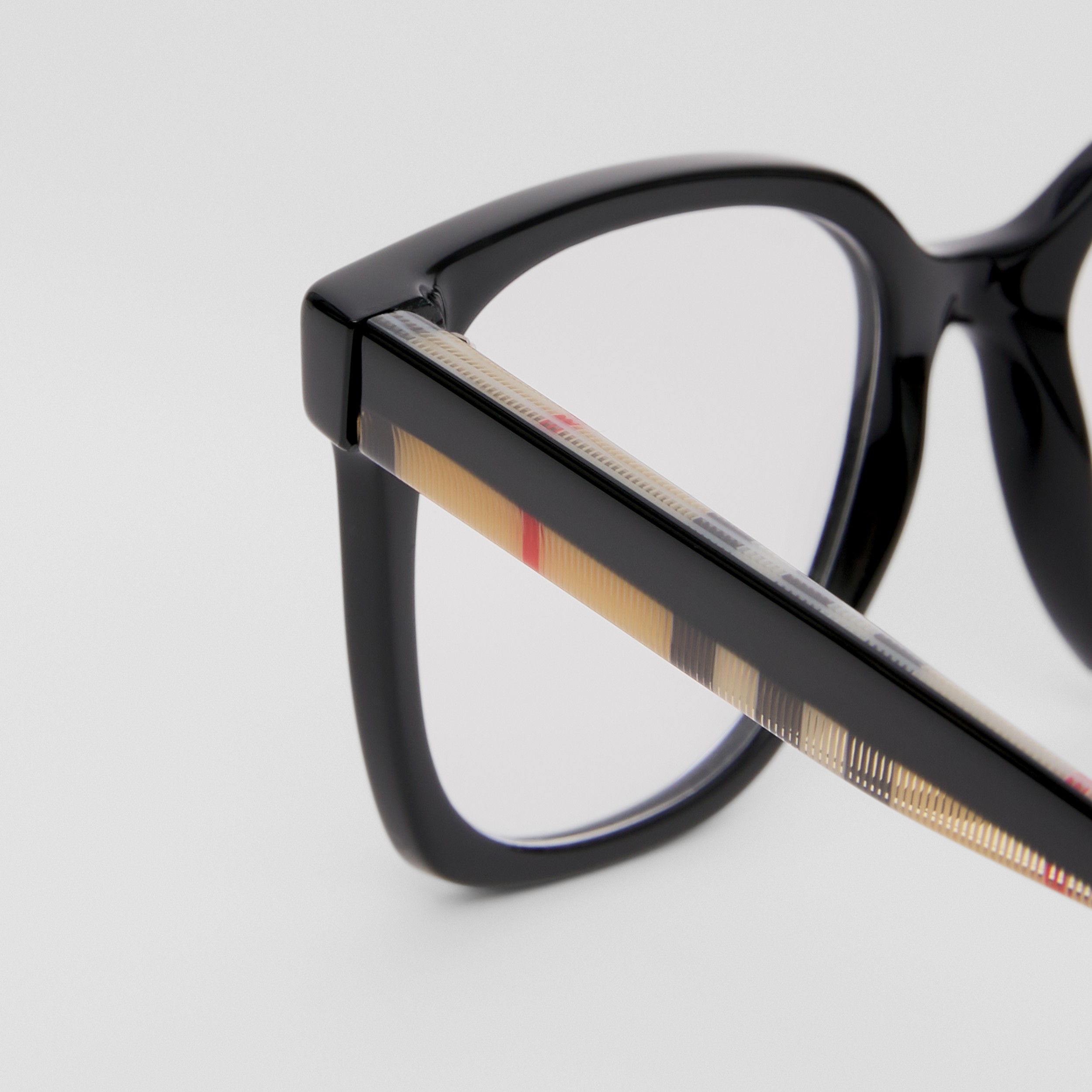 Eckige Korrekturbrille aus Vintage Check-Bio-Acetat (Schwarz/beige) - Damen | Burberry® - 2