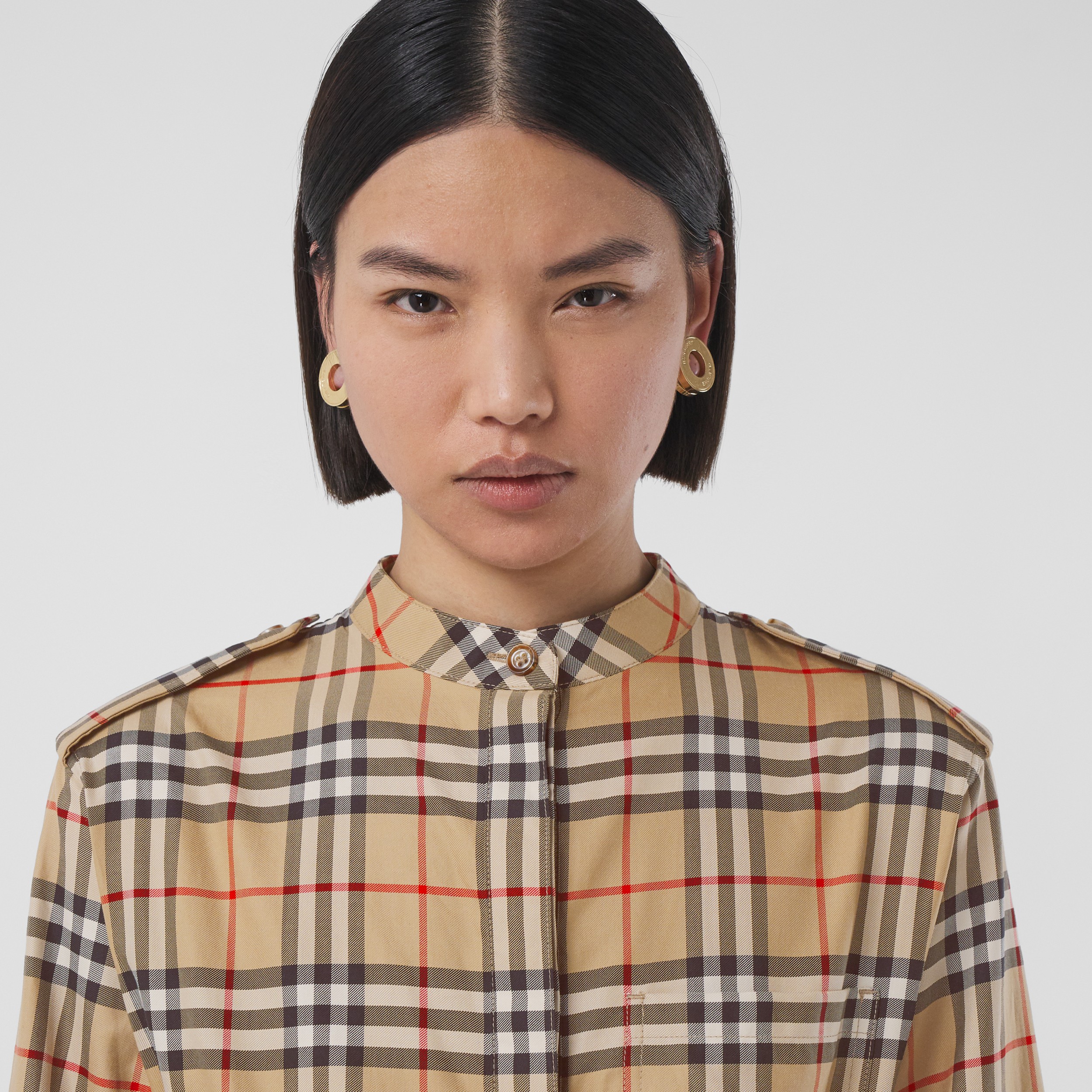 Vestido estilo camisa de algodão em Vintage Check com cinto de amarrar (Bege Clássico) - Mulheres | Burberry® oficial - 2