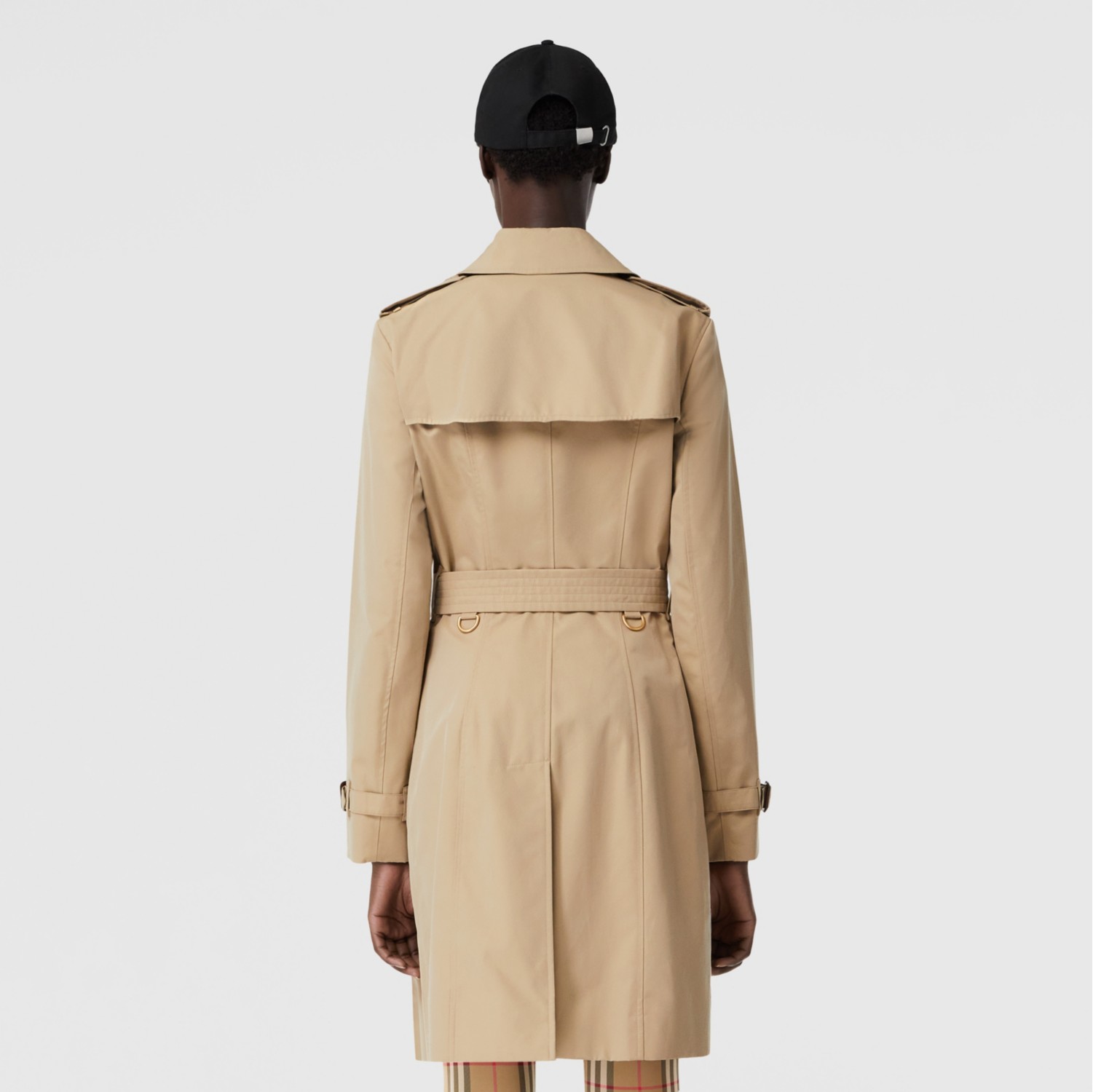 The Mid-length Chelsea Heritage Trench Coat in Honey - Women, Cotton ...