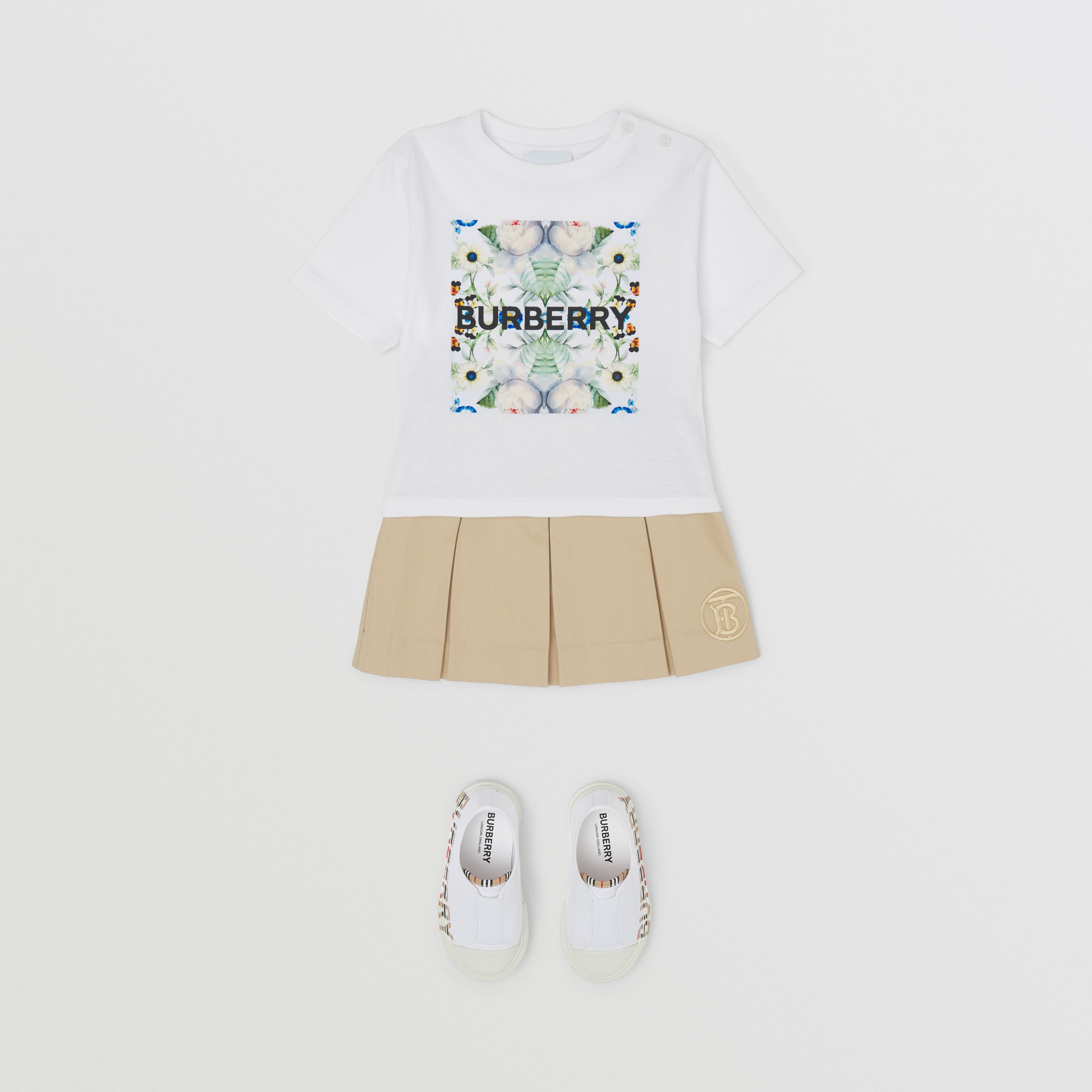 Montage Print Cotton T-shirt in White - Children | Burberry® Official - 4