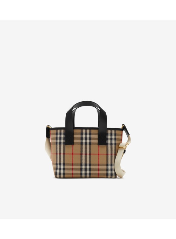 Burberry store children bag