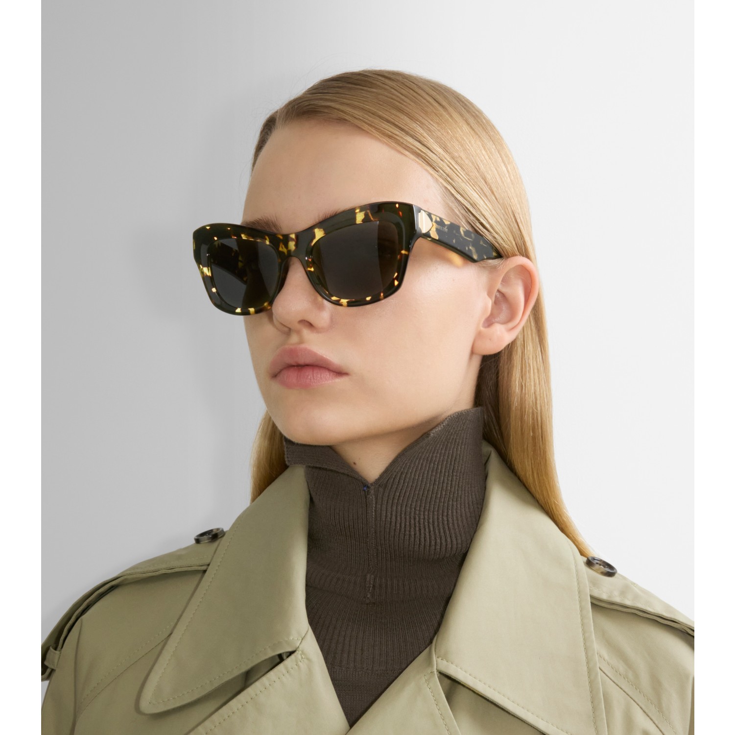 Shield Hinge Cat-eye Sunglasses​