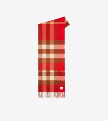 Burberry Classic Cashmere Check Heart Scarf in Red