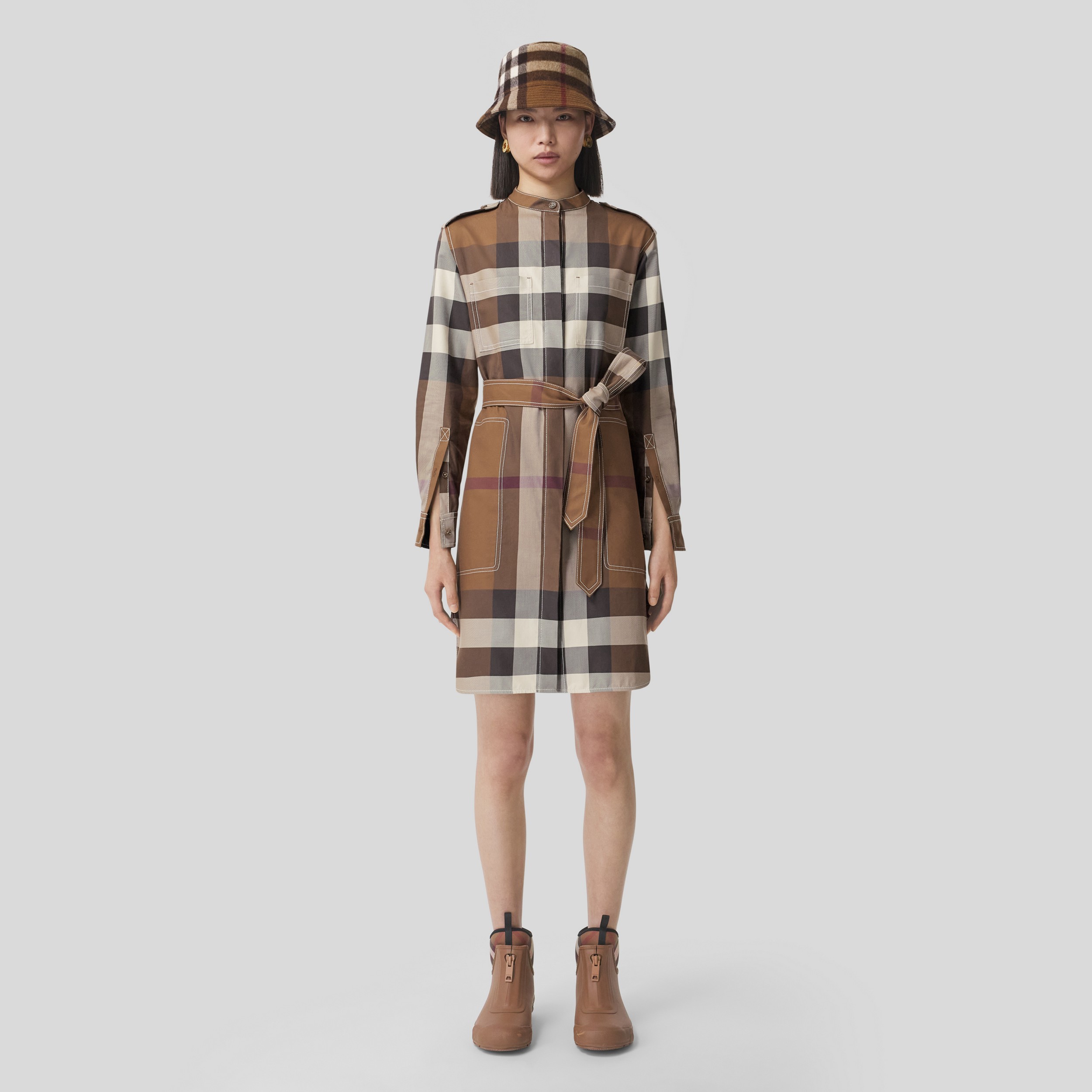Exaggerated Check Cotton Tie-waist Shirt Dress in Dark Birch Brown | Burberry® Official - 1