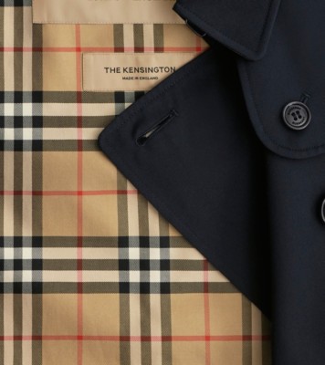 AF7C4E79-827F-4B84-9F6F-