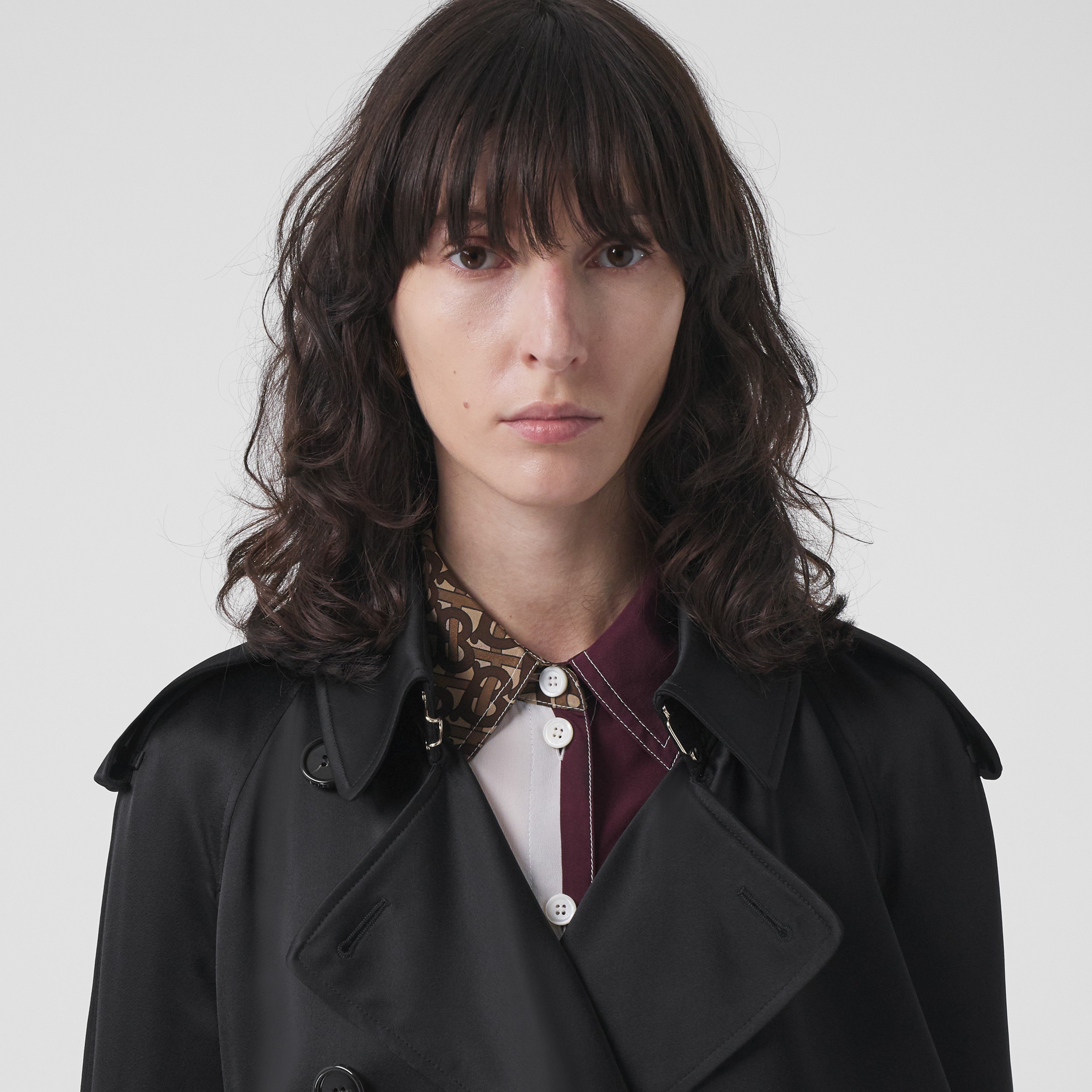 Exaggerated Gun Flap Silk-lined Trench Coat in Black - Women | Burberry® Official - 2