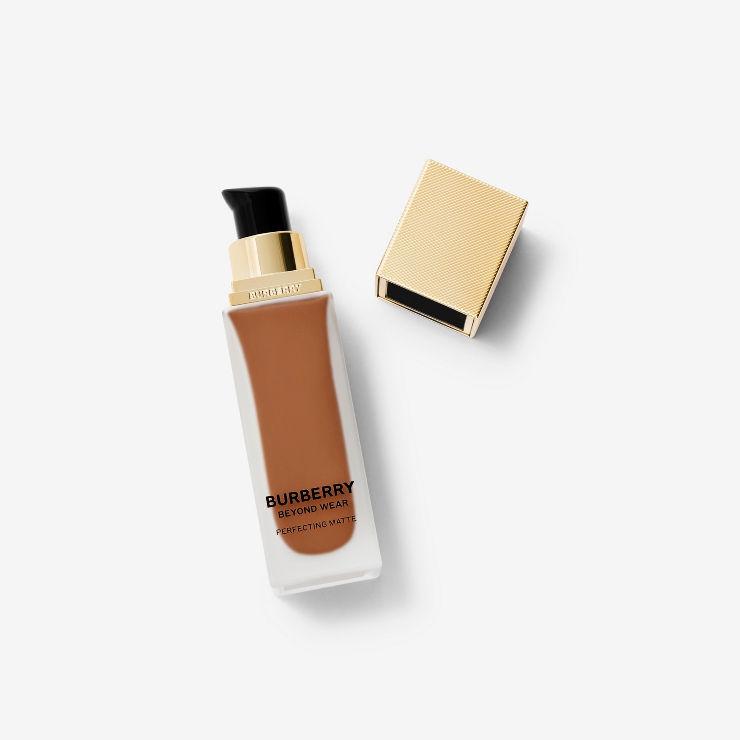 Beyond Wear Perfecting Matte Foundation – 120 Deep Neutral - Mulheres | Burberry® oficial