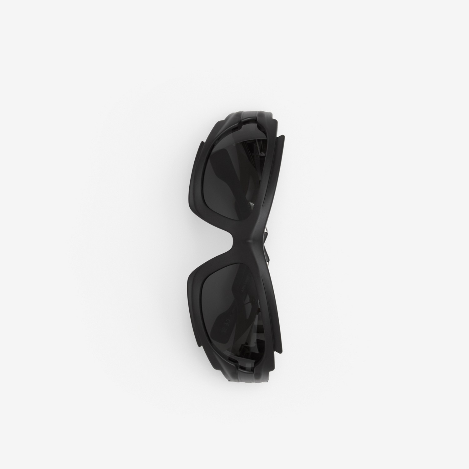 几何框 Marlowe 太阳眼镜 (黑色) | Burberry® 博柏利官网