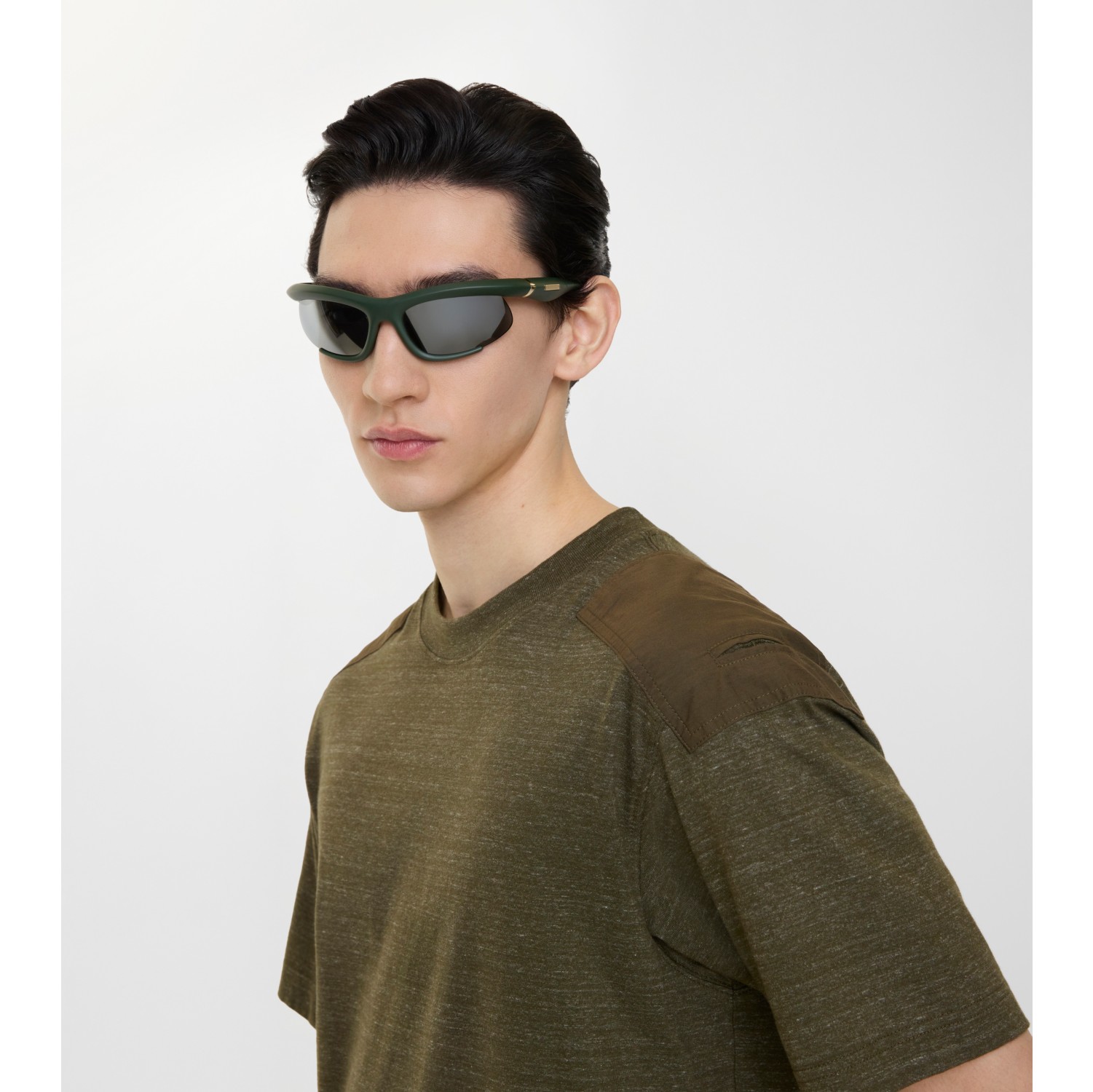 Landscape Label Cotton T-shirt in Thorn green melange - Men | Burberry® Official