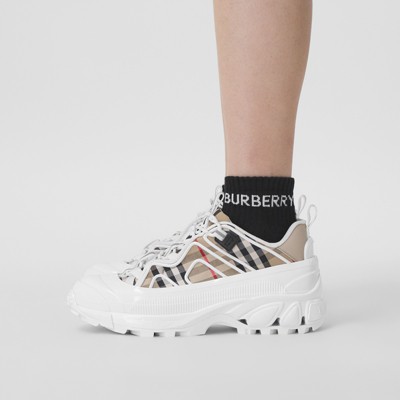 burberry ankle socks