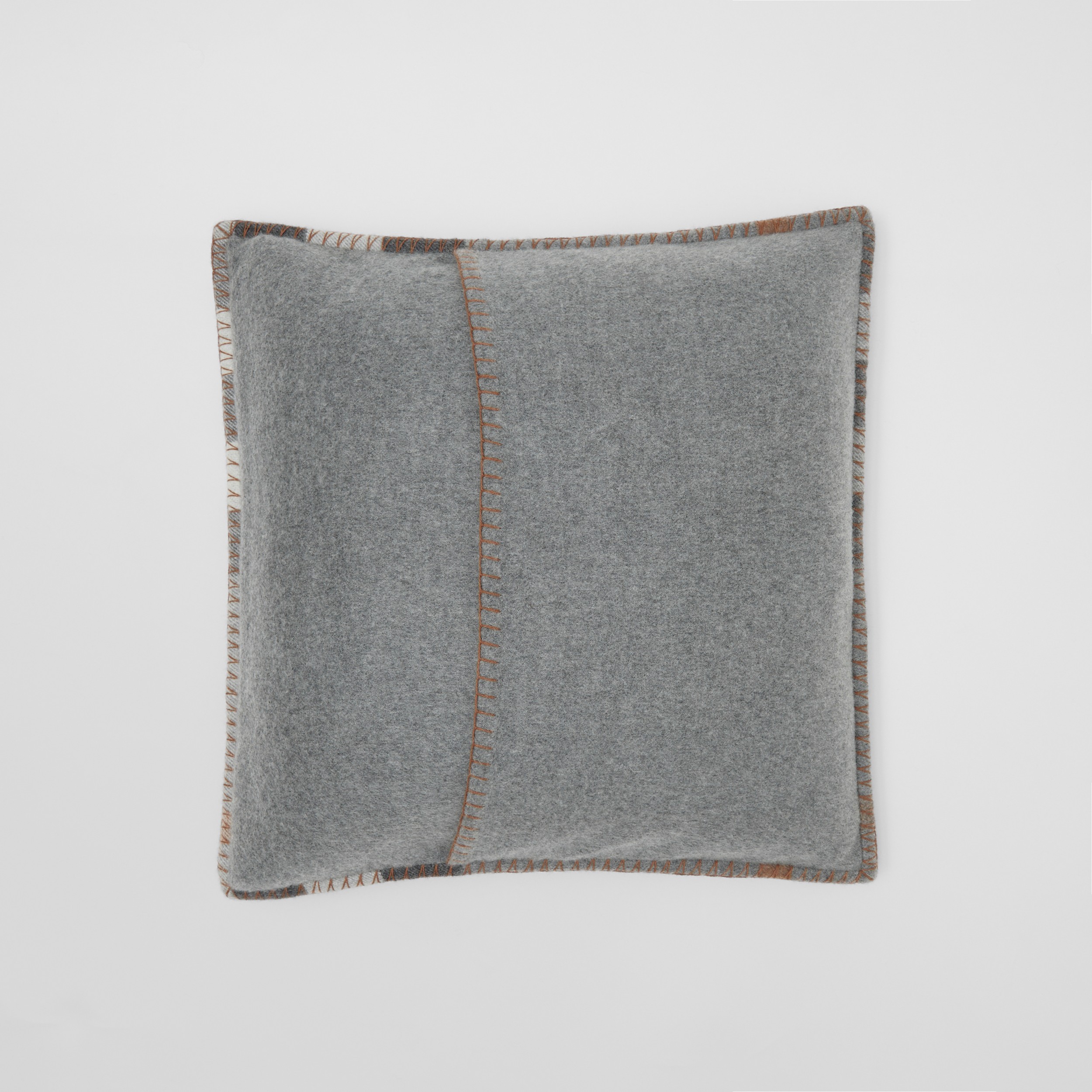 大号格纹羊绒靠枕套 (灰色) | Burberry® 博柏利官网 - 3